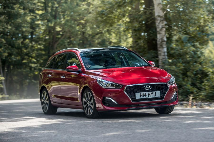  Hyundai i30 Tourer Go! SE (PD) 2018 года  (UK) (фото 9 из 40)